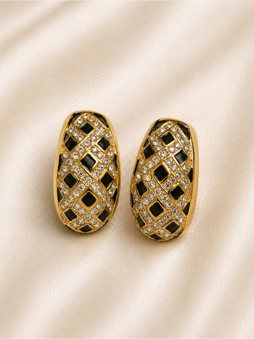 Vintage Clip On Earrings Black Enamel Gold Tone Rhinestone 80s